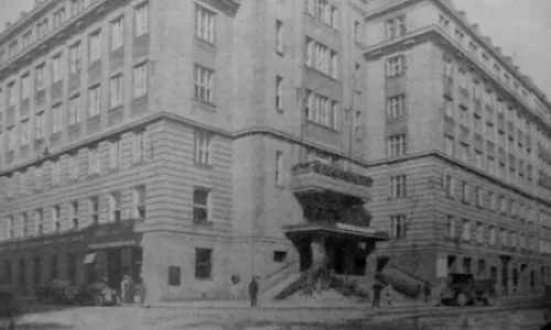 C277 Zemský dům III.